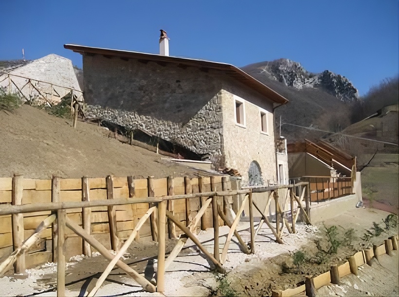 Lavori di riqualificazione di antiche strutture e vecchi percorsi nel Comune di Micigliano (RI)