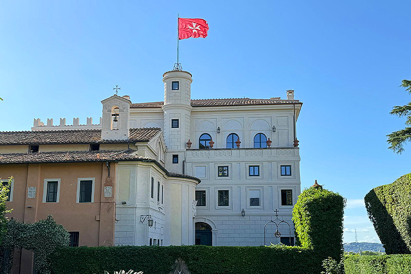 Invervento di restauro delle facciate monumentali e delle coperture della Villa Magistrale all’Aventino del Sovrano Militare ordine di Malta